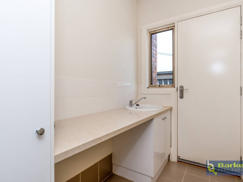 21 Campbell Circuit, GAWLER EAST, SA 5118 AUS