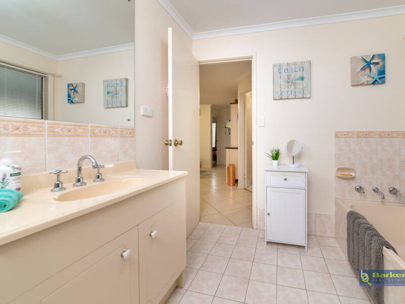 8 Hanisch Street, FREELING, SA 5372