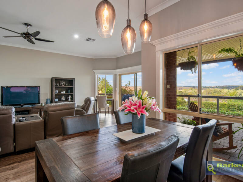 16 Falcon Drive, HEWETT, SA 5118 AUS