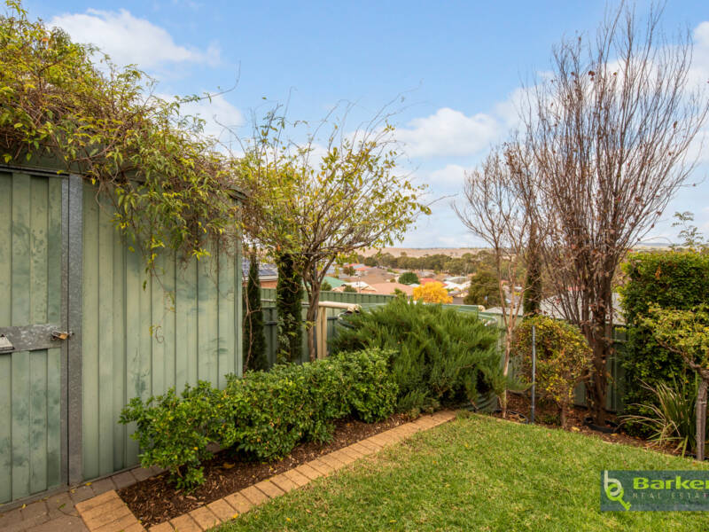 16 Falcon Drive, HEWETT, SA 5118 AUS