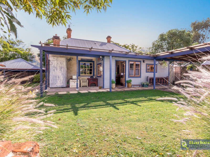 18 Cowan Street, GAWLER, SA 5118 AUS