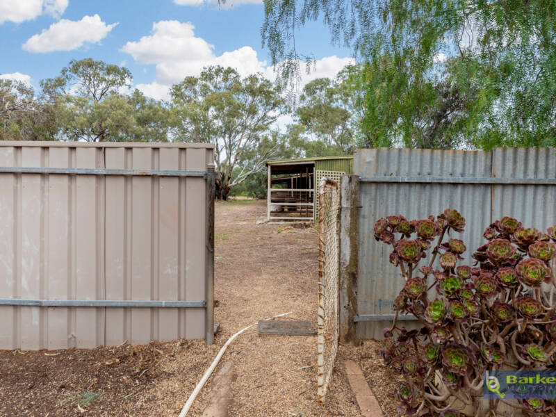 1946 Two Wells Road, BUCHFELDE, SA 5118 AUS
