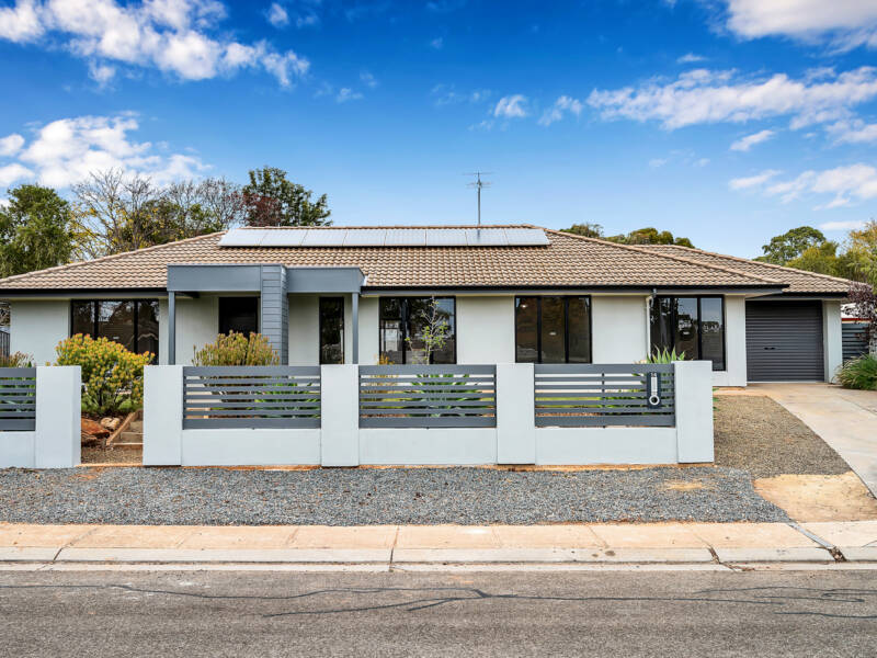 14 Covernton Ave, GAWLER EAST, SA 5118 AUS