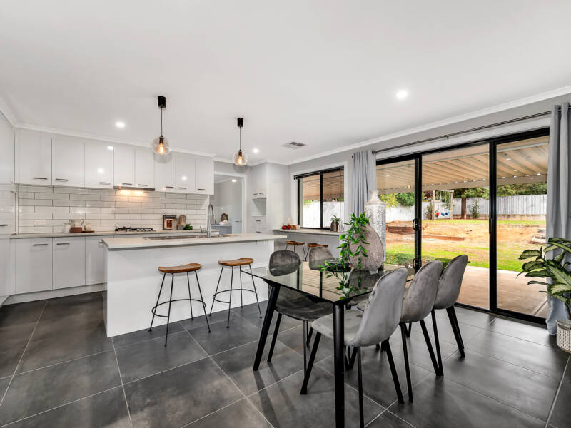 14 Covernton Ave, GAWLER EAST, SA 5118 AUS