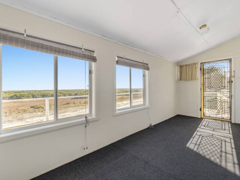 1781 The Esplanade, MIDDLE BEACH, SA 5501 AUS