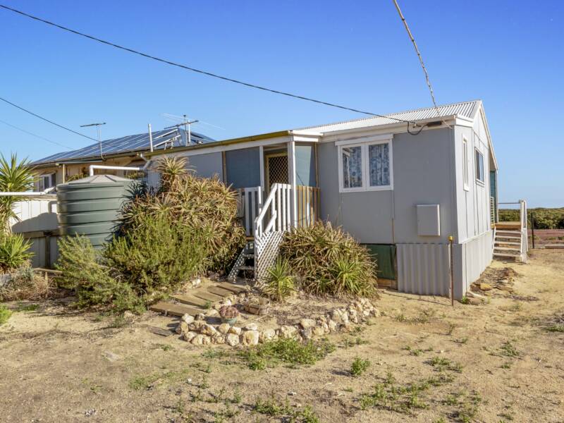 1781 The Esplanade, MIDDLE BEACH, SA 5501 AUS