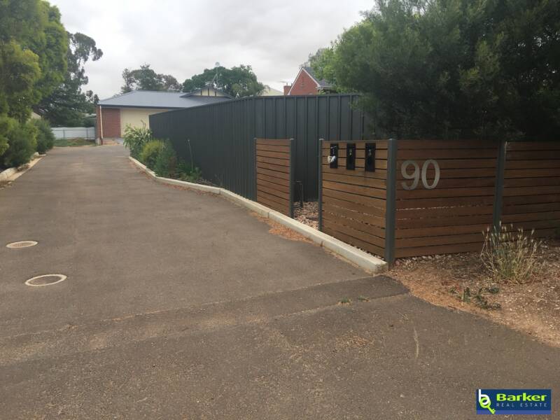2 / 90 Main North Road, WILLASTON, SA 5118