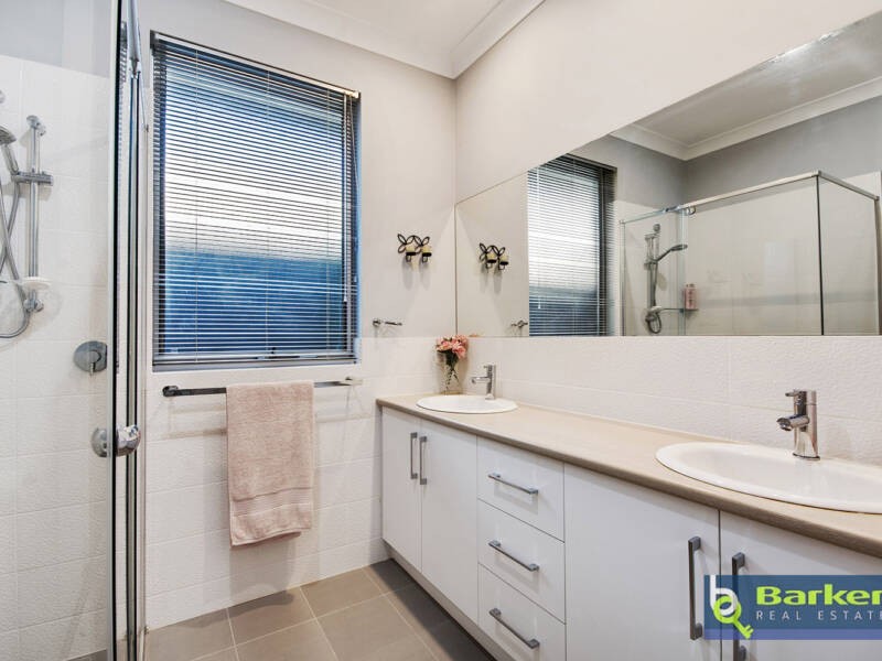 33 Easton Drive, GAWLER EAST, SA 5118