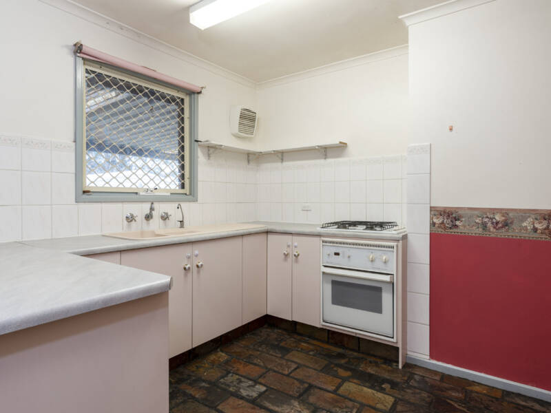 18 Tyalla Court, MUNNO PARA, SA 5115 AUS