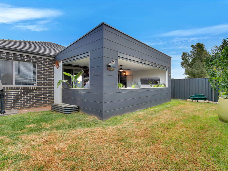 10 Hartley Walk, GAWLER EAST, SA 5118 AUS