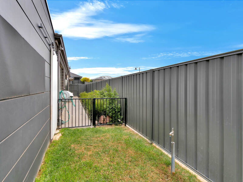 10 Hartley Walk, GAWLER EAST, SA 5118 AUS