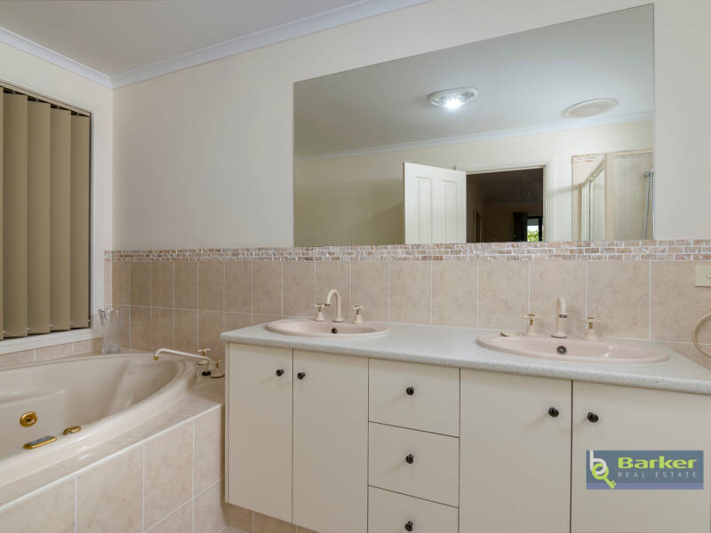 25 Rosella Circuit, HEWETT, SA 5118