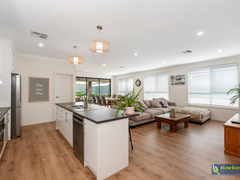 4 Rosella Circuit, HEWETT, SA 5118 AUS