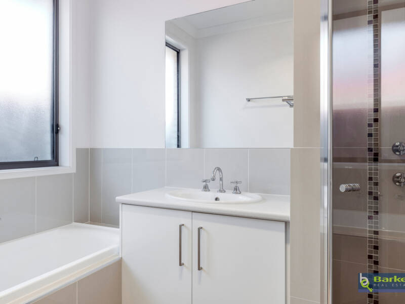 2 Netherby Avenue, EVANSTON PARK, SA 5116 AUS