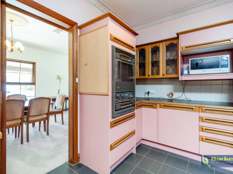 18 Hughes Court, YATTALUNGA, SA 5114 AUS
