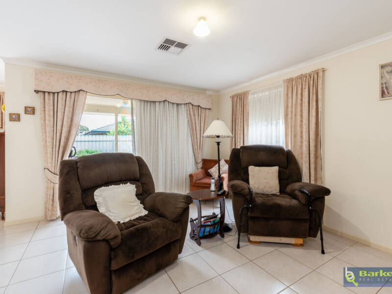 16 Potts Road, EVANSTON PARK, SA 5116 AUS
