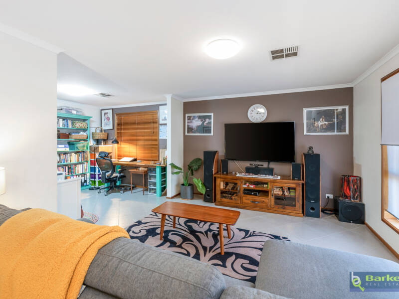 23 Baron Road, BLAKEVIEW, SA 5114 AUS