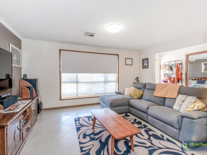 23 Baron Road, BLAKEVIEW, SA 5114 AUS