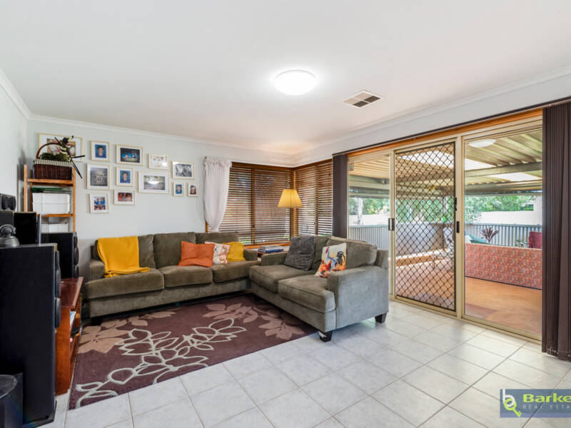 23 Baron Road, BLAKEVIEW, SA 5114 AUS