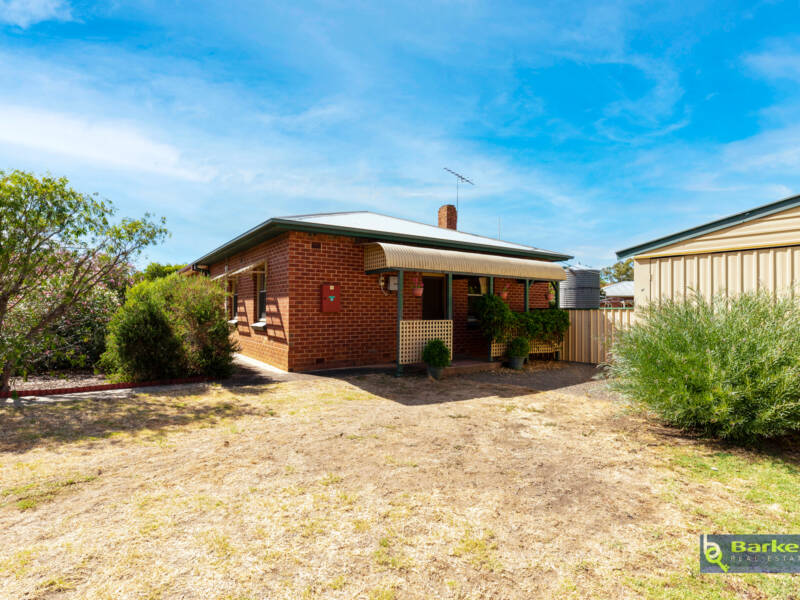 16 Lawrence Avenue, GAWLER SOUTH, SA 5118 AUS
