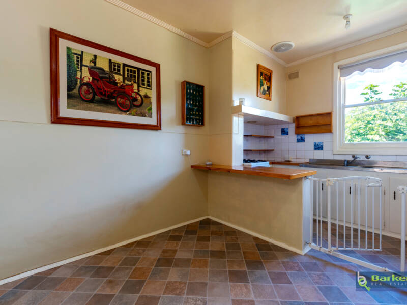16 Lawrence Avenue, GAWLER SOUTH, SA 5118 AUS