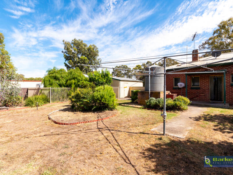 16 Lawrence Avenue, GAWLER SOUTH, SA 5118 AUS