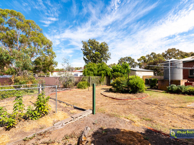 16 Lawrence Avenue, GAWLER SOUTH, SA 5118 AUS