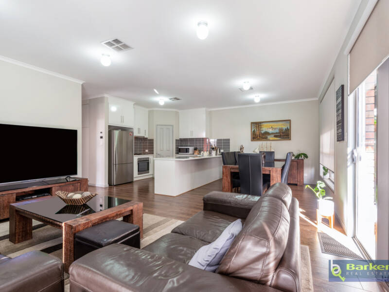 30 Evans Crescent, EVANSTON GARDENS, SA 5116 AUS