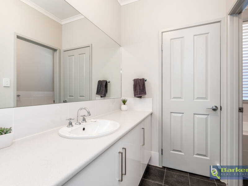 30 Evans Crescent, EVANSTON GARDENS, SA 5116 AUS