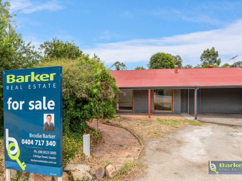 61 Yettie Road, WILLIAMSTOWN, SA 5351 AUS