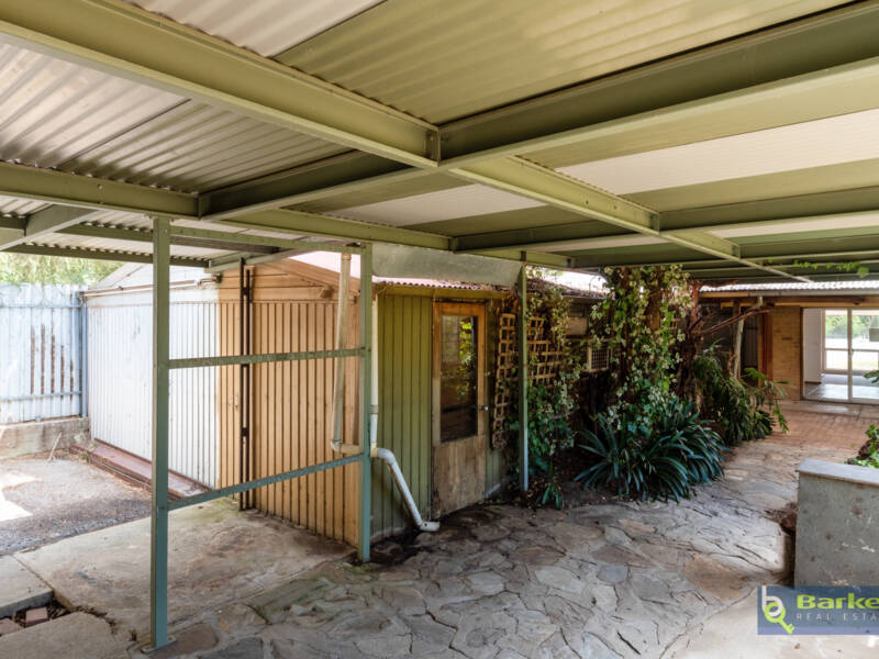 61 Yettie Road, WILLIAMSTOWN, SA 5351 AUS