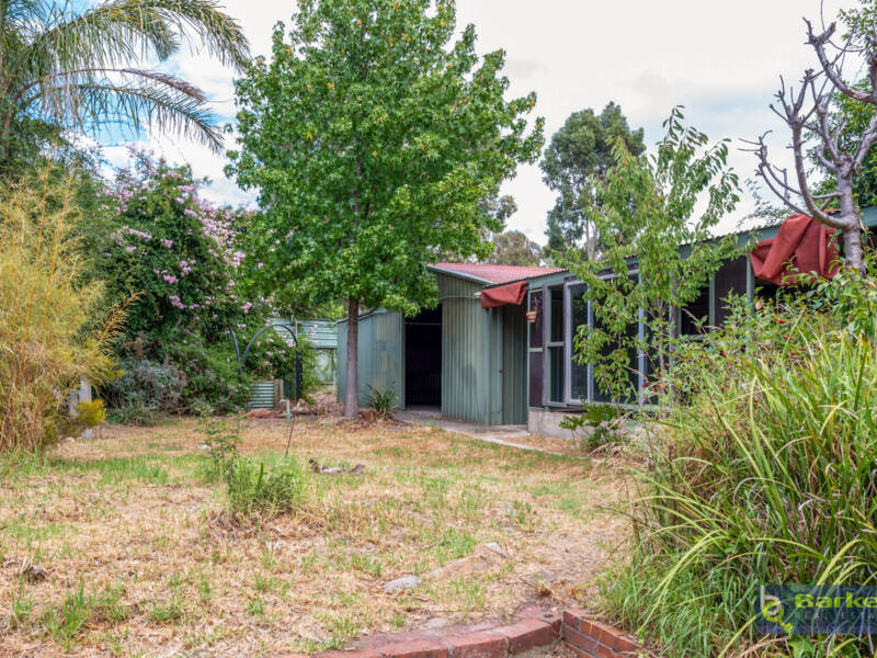 61 Yettie Road, WILLIAMSTOWN, SA 5351 AUS