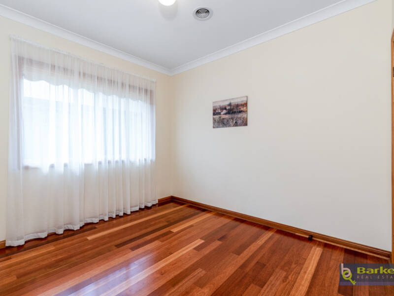 4 Mckinlay Square, HEWETT, SA 5118 AUS