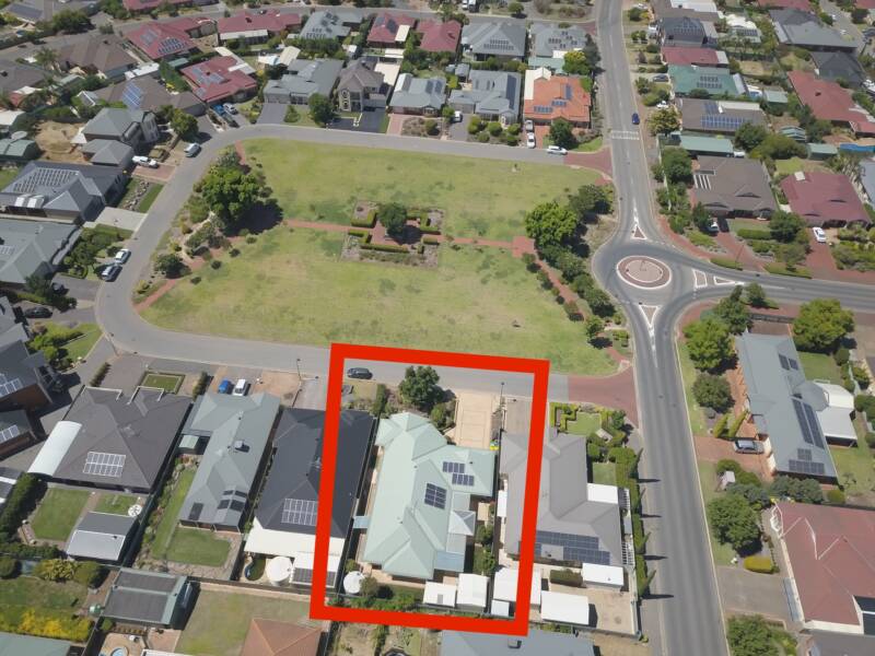 4 Mckinlay Square, HEWETT, SA 5118 AUS