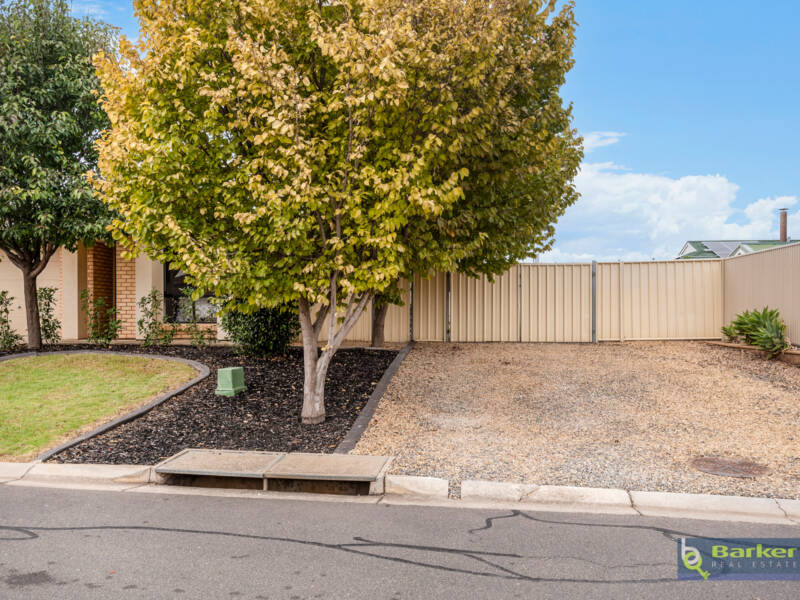 42 Librandi Street, MUNNO PARA WEST, SA 5115 AUS