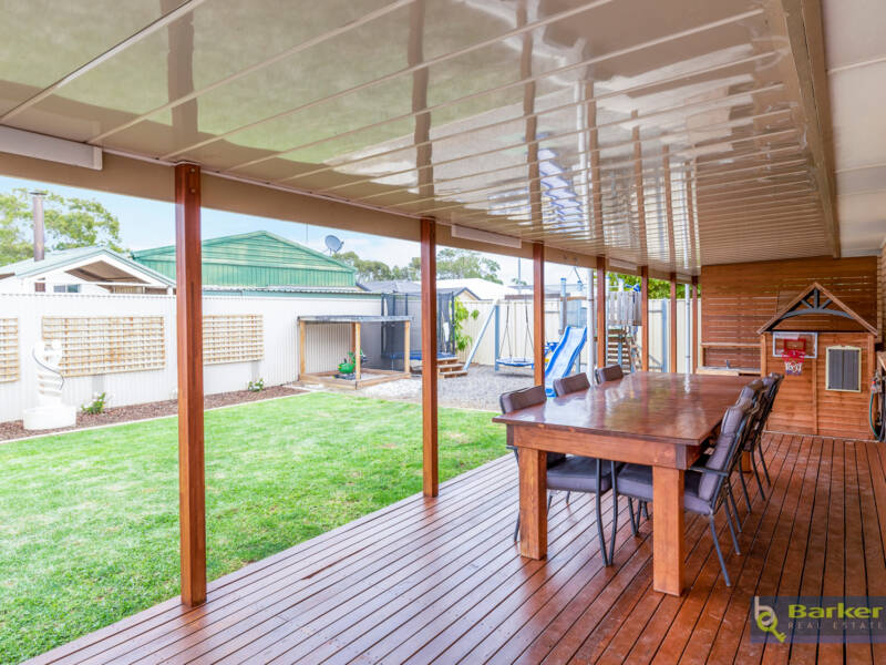42 Librandi Street, MUNNO PARA WEST, SA 5115 AUS