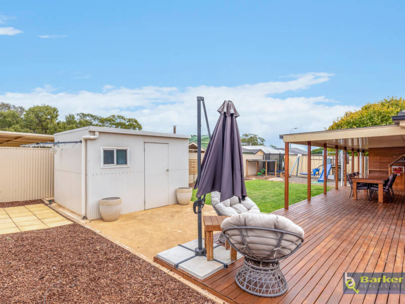 42 Librandi Street, MUNNO PARA WEST, SA 5115 AUS