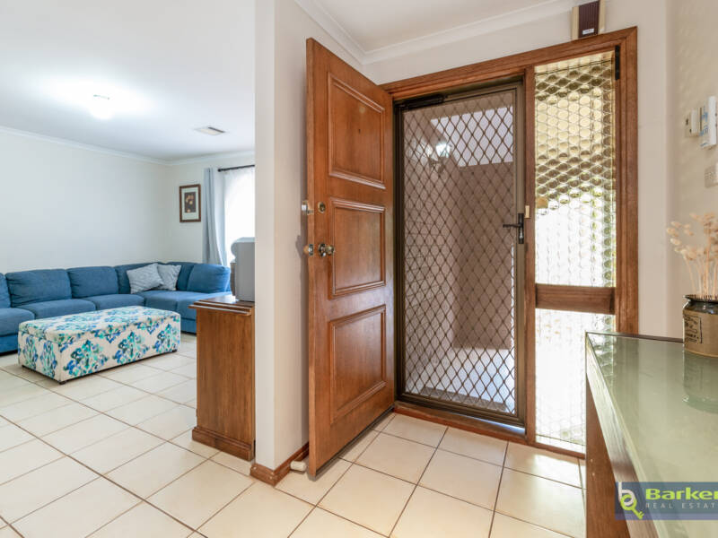 46 Karrawirra Close, CRAIGMORE, SA 5114 AUS