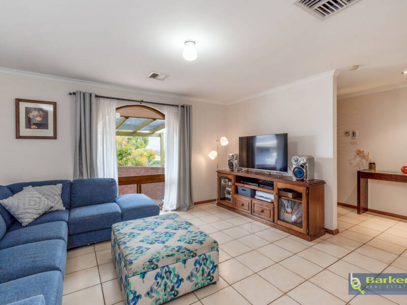 46 Karrawirra Close, CRAIGMORE, SA 5114 AUS