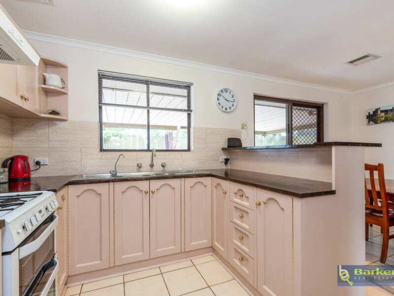 46 Karrawirra Close, CRAIGMORE, SA 5114 AUS