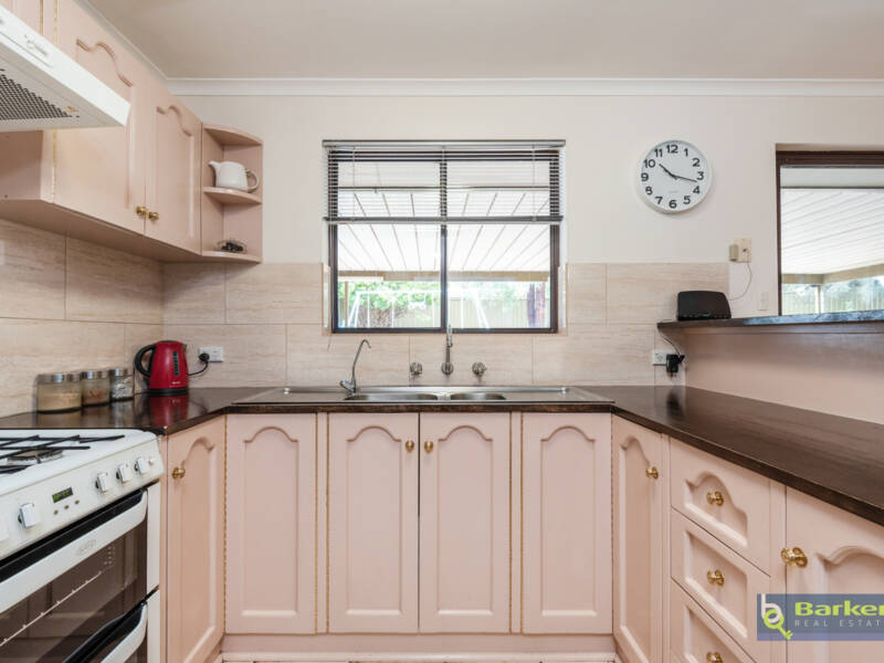 46 Karrawirra Close, CRAIGMORE, SA 5114 AUS