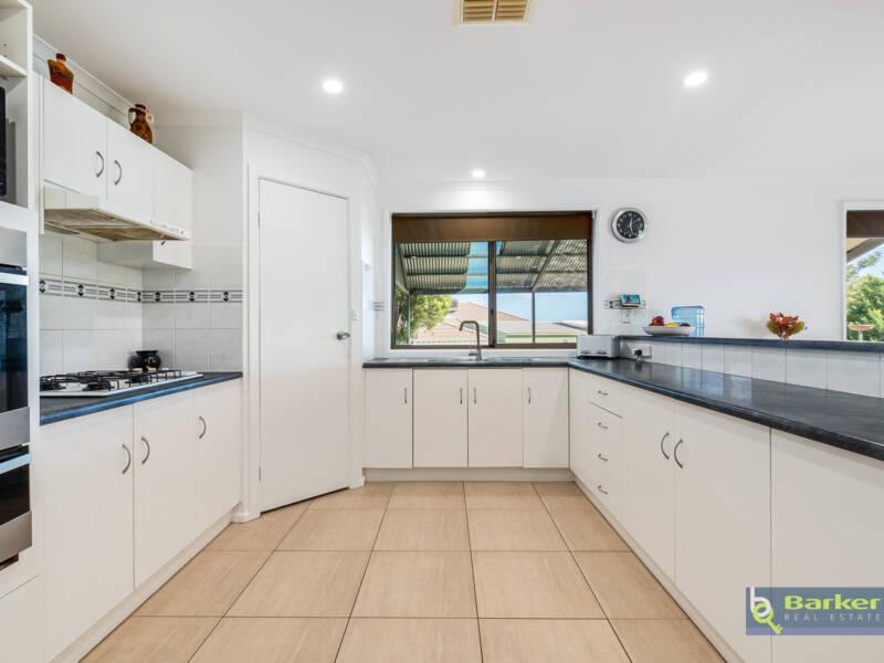 9 Linwood Grove, HILLBANK, SA 5112 AUS