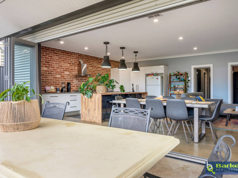 24 Fourth Street, GAWLER SOUTH, SA 5118 AUS