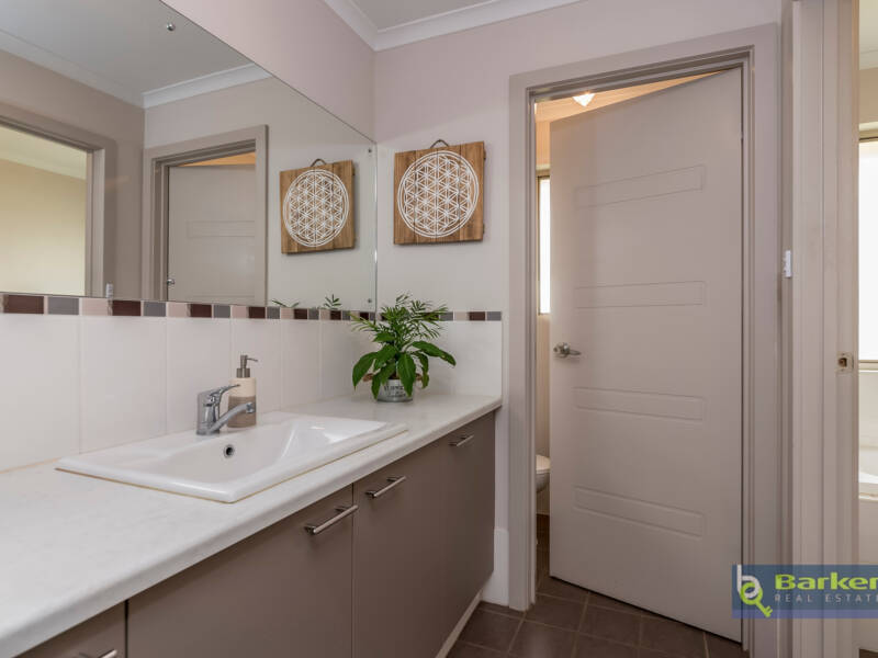 6 Canberra Court, SMITHFIELD, SA 5114