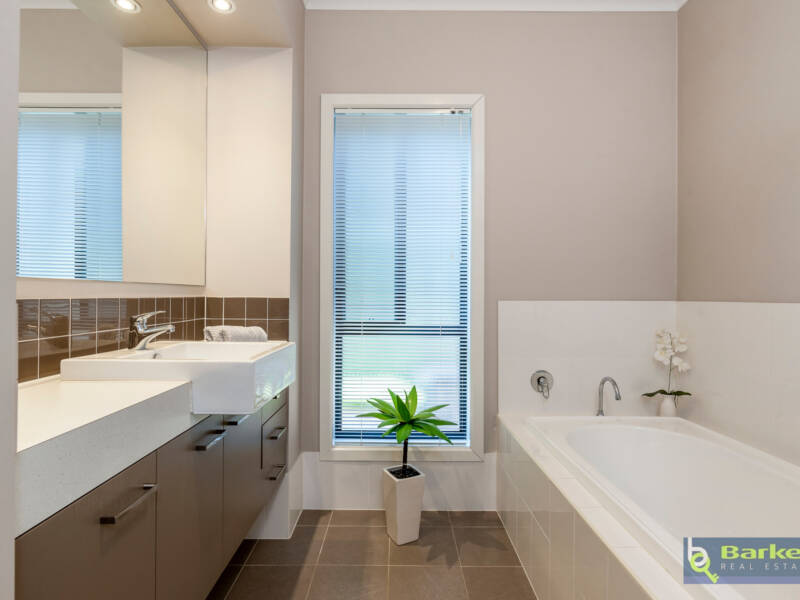 33 Rosella Circuit, HEWETT, SA 5118 AUS