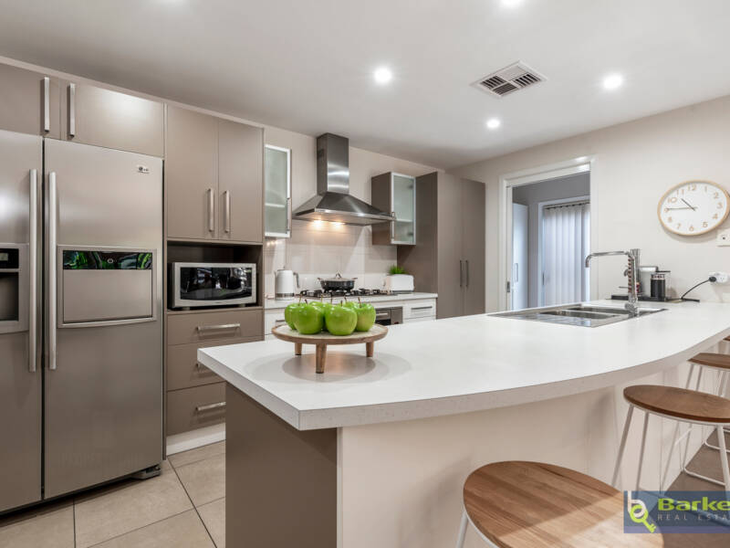 33 Rosella Circuit, HEWETT, SA 5118 AUS