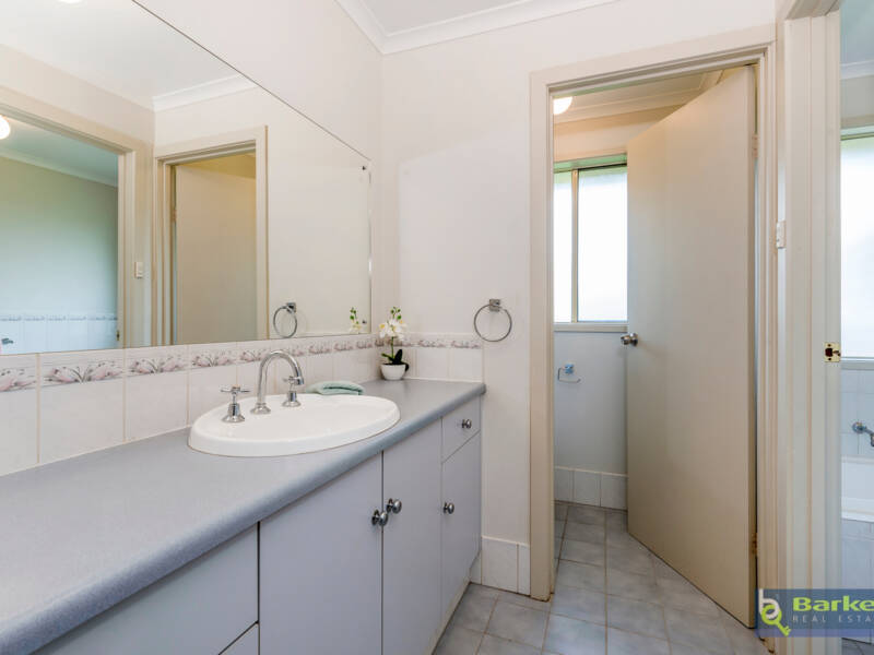 92 Fiddlewood Drive, FREELING, SA 5372 AUS