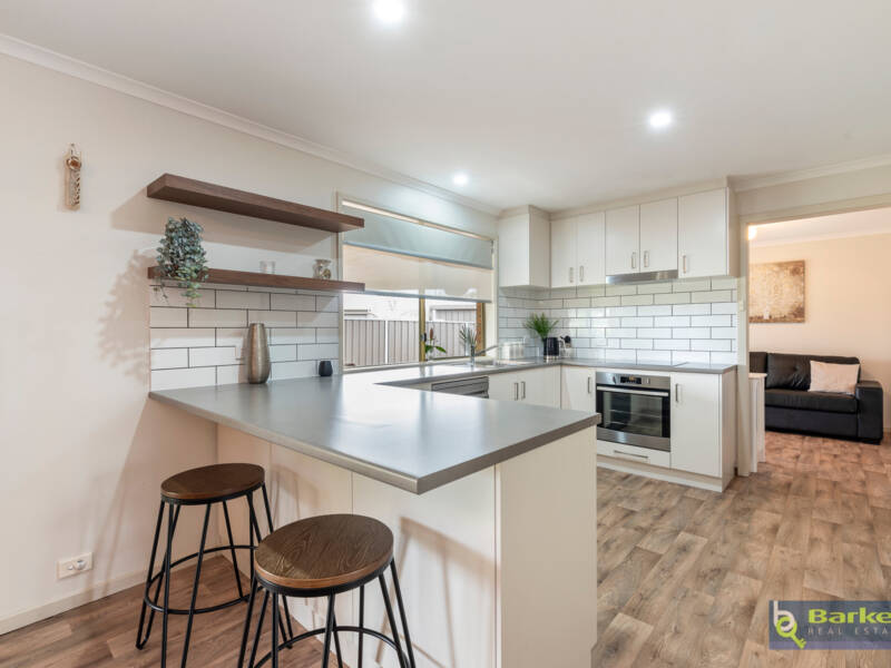 92 Fiddlewood Drive, FREELING, SA 5372 AUS
