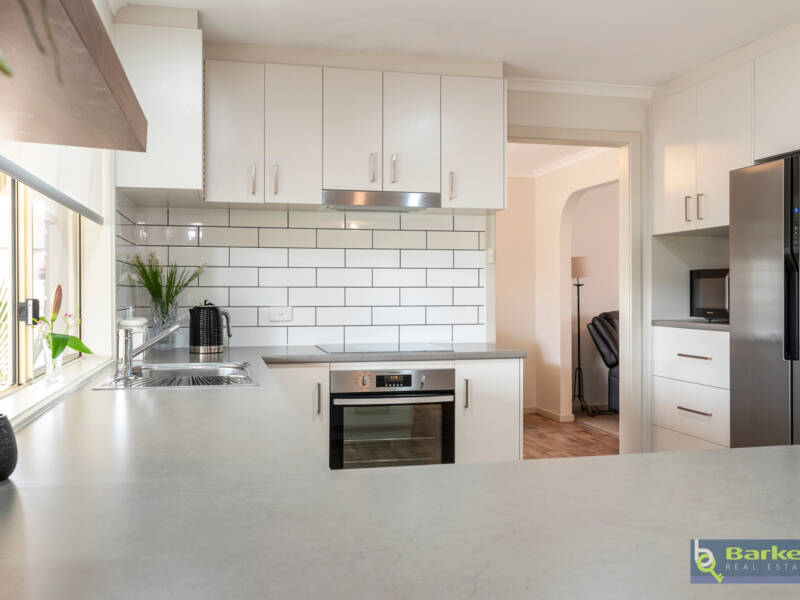 92 Fiddlewood Drive, FREELING, SA 5372 AUS