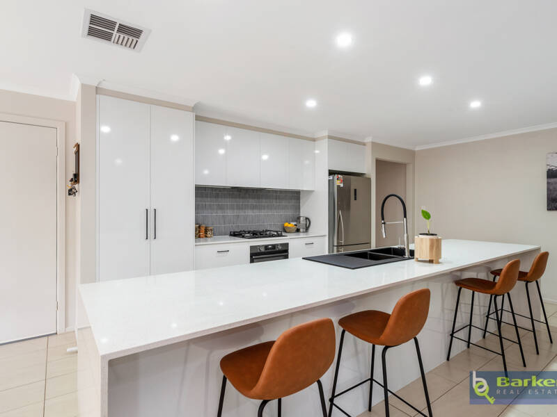 49 Rosella Circuit, HEWETT, SA 5118 AUS